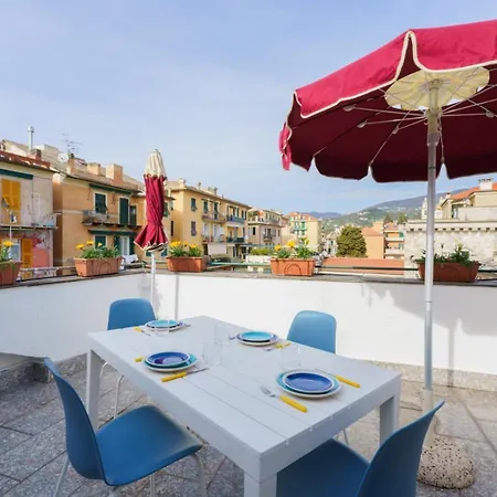 Apartamento The Riviera Attico