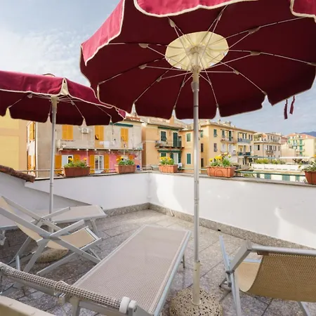 The Riviera Attico Daire Lavagna